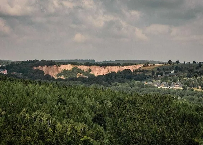 Look Into The Country Comfortable *